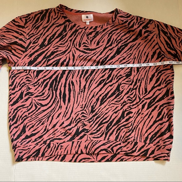 Sundry women’s long sleeve pink and black zebra crew neck - size S/M - Picture 8 of 9